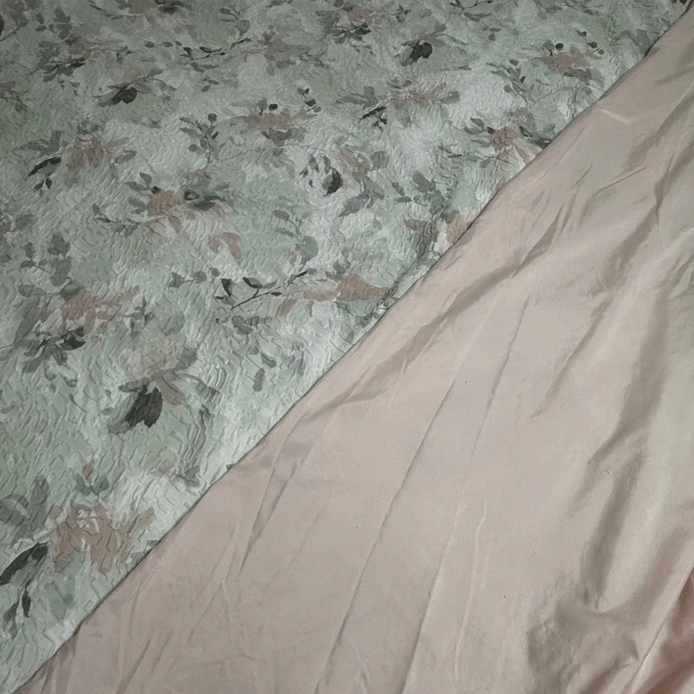 DKNY Full Queen Duvet Cover Floral Jacquard Sage Green Pink 88x92 Button Closure